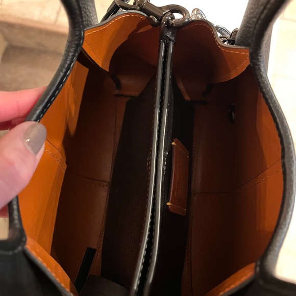 Coach Lana 23 with chain. Black - Picture 6 of 8